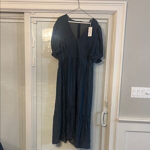 V-Neck Puff Sleeve Maxi Dress in Navy